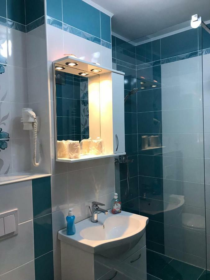 Apartament Mont Blanc Sinaia Bagian luar foto